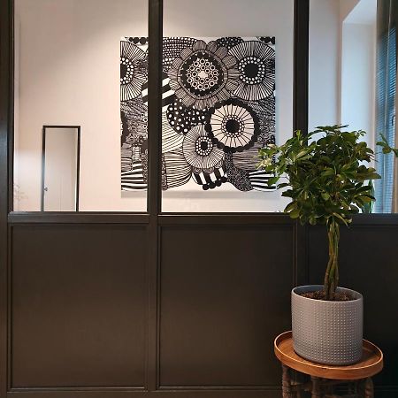 Design Studio In Kamppi Apartment Helsinki Ngoại thất bức ảnh