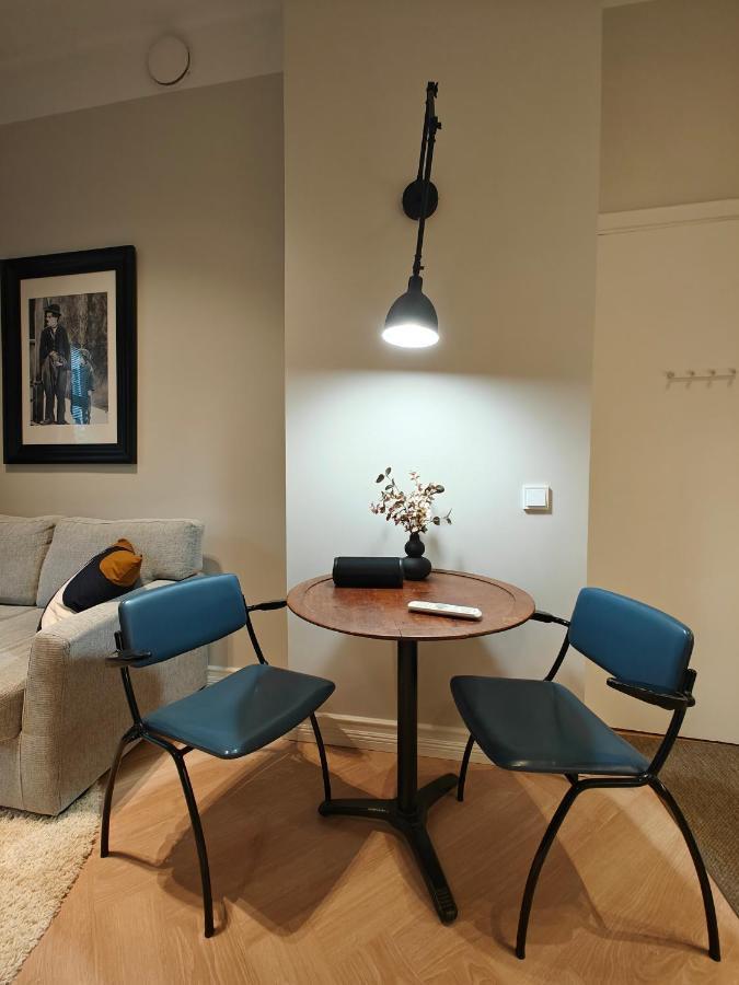 Design Studio In Kamppi Apartment Helsinki Ngoại thất bức ảnh
