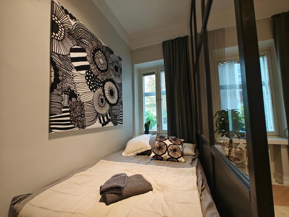 Design Studio In Kamppi Apartment Helsinki Ngoại thất bức ảnh